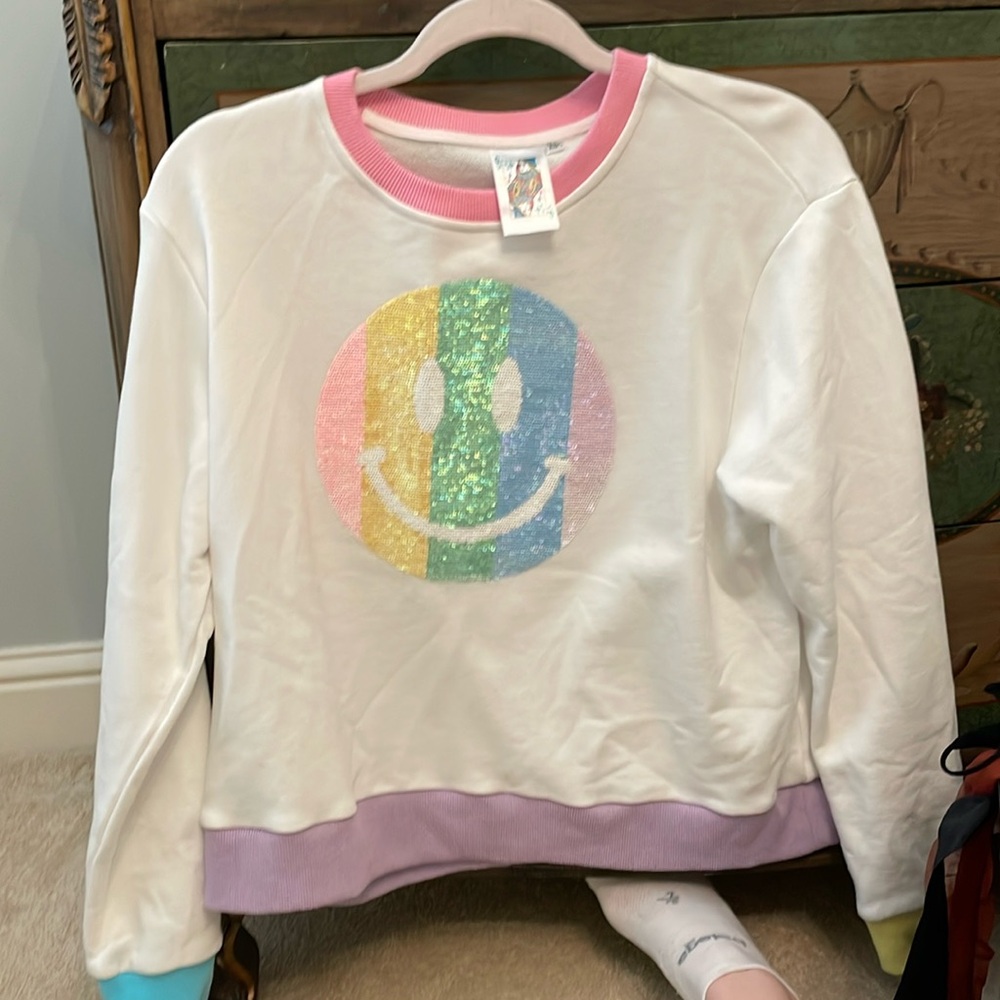 queen of sparkles pullover